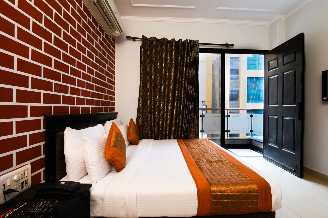 Hotel Sunrise Delhi  Bagian luar foto