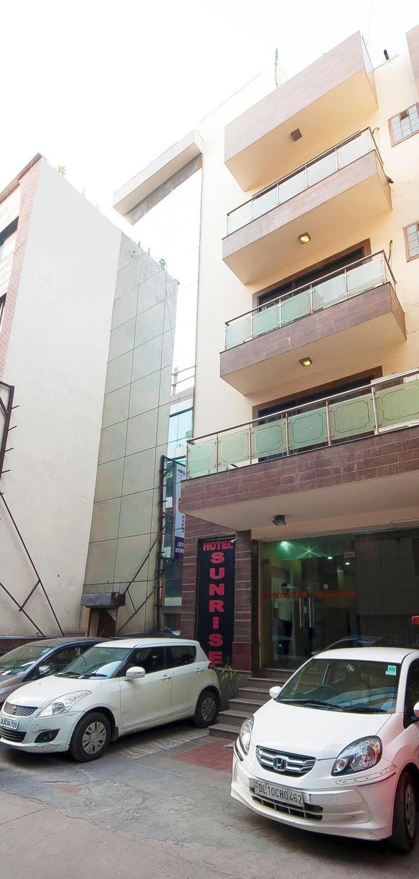 Hotel Sunrise Delhi  Bagian luar foto